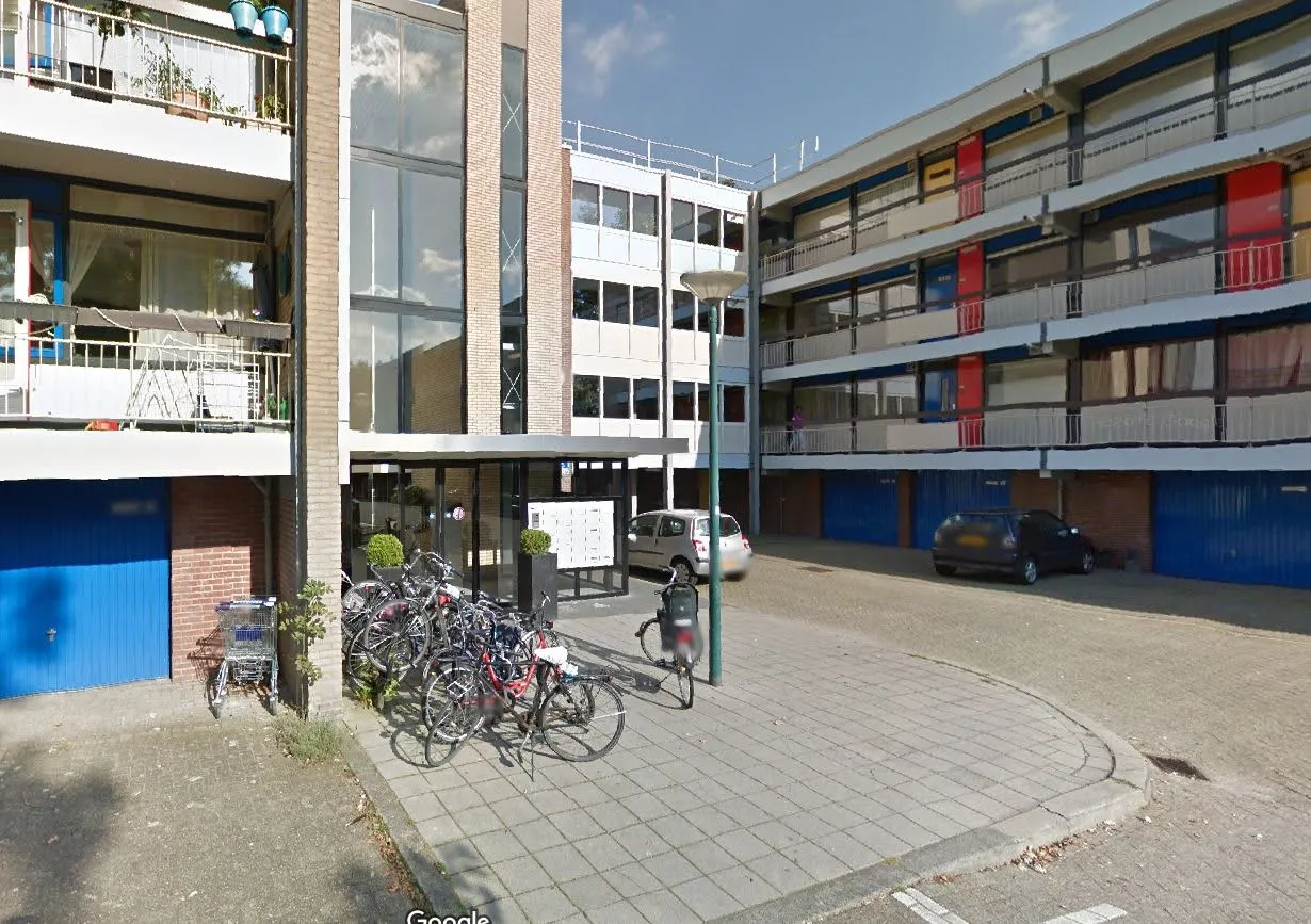 Weegbreestraat
