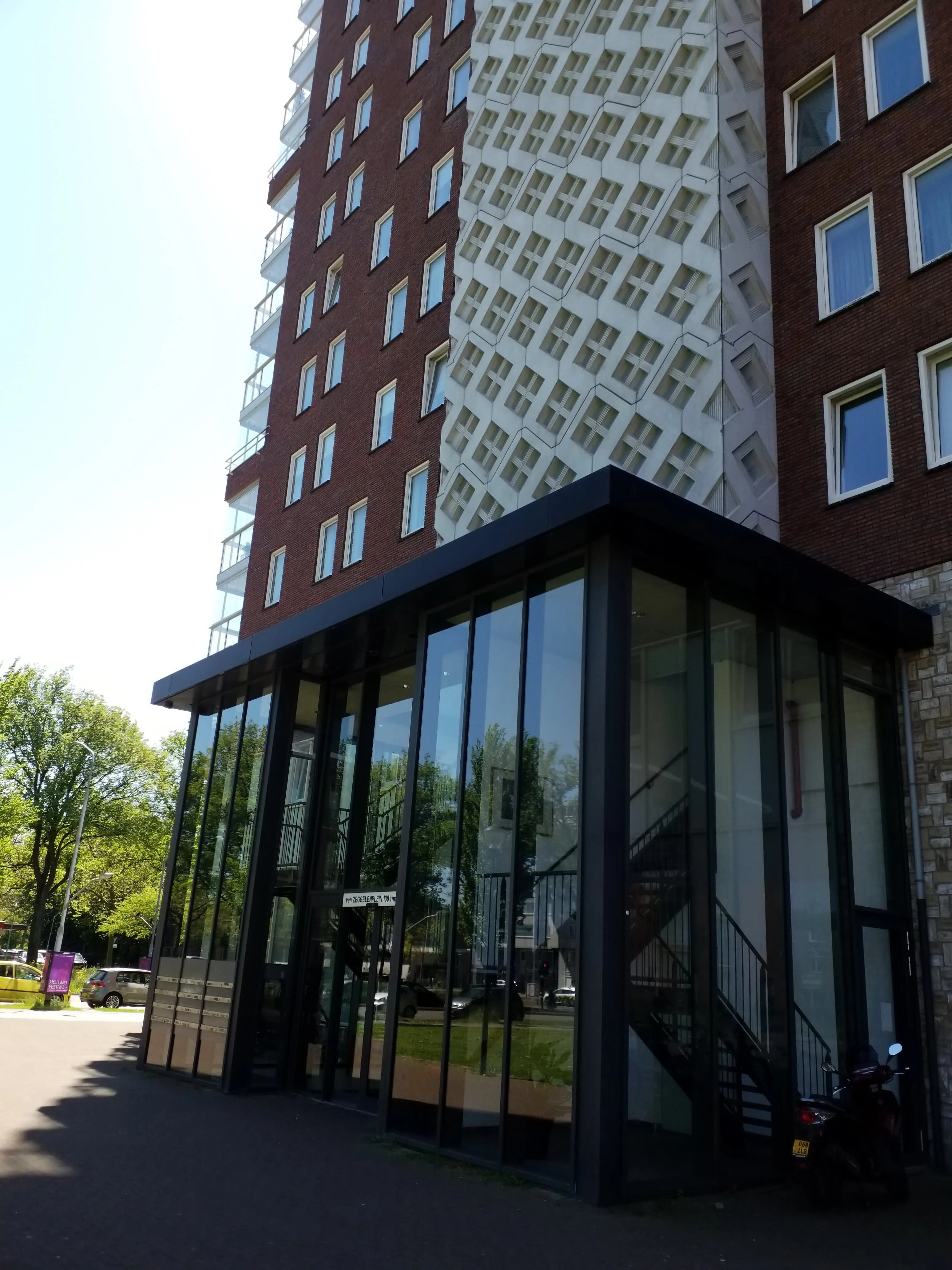 Van Zeggelenplein