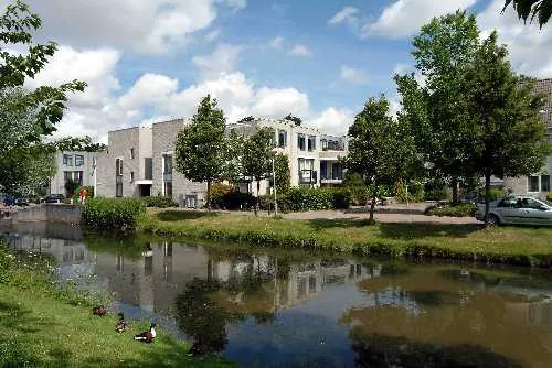 Aan het Spoor