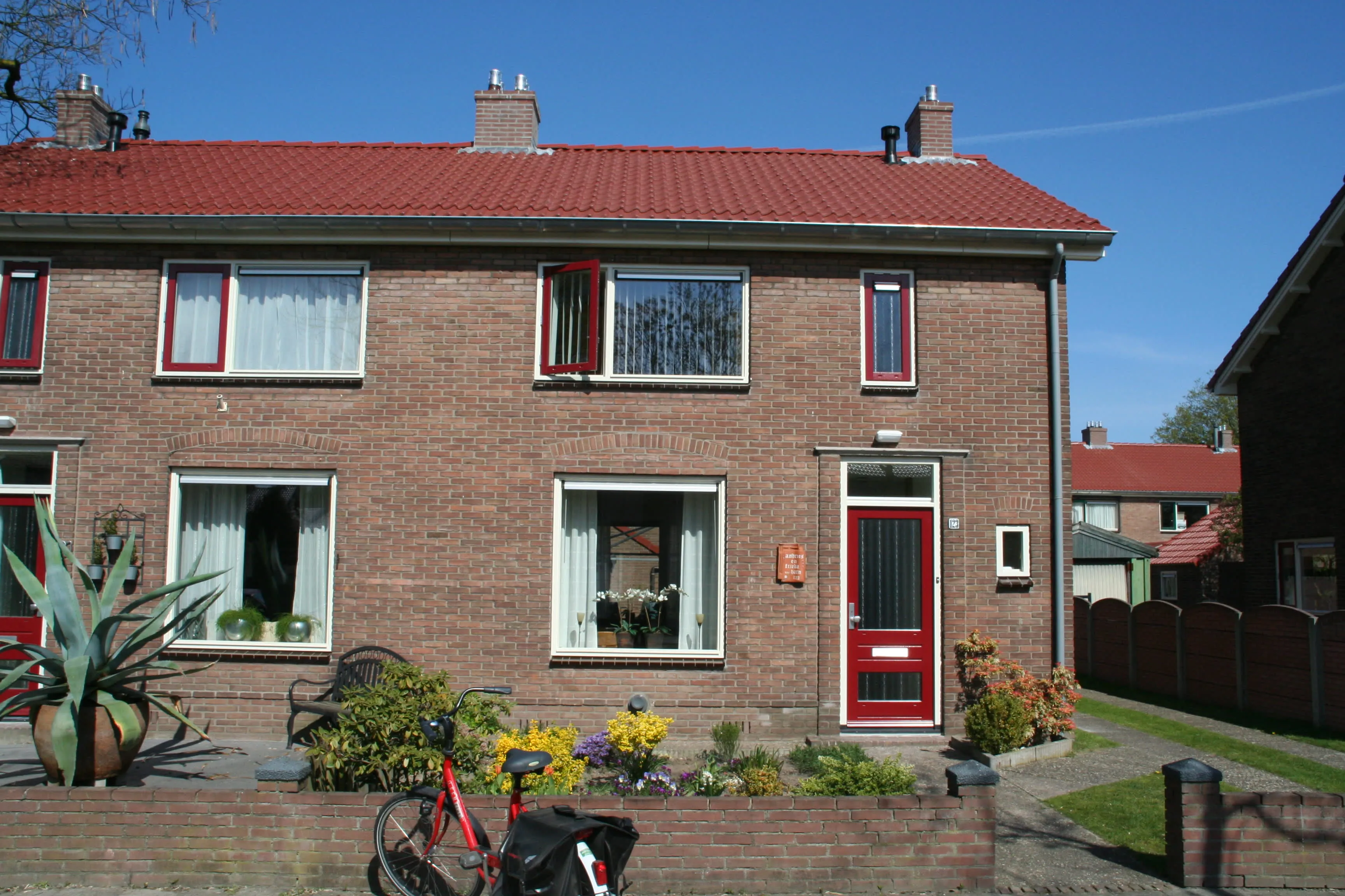 Van Uvenweg