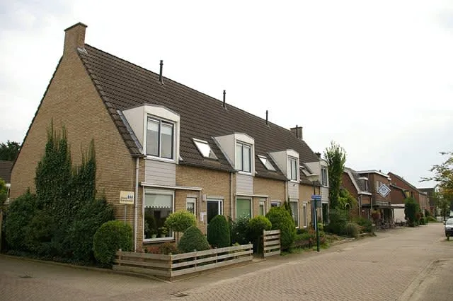 van Bennekomweg