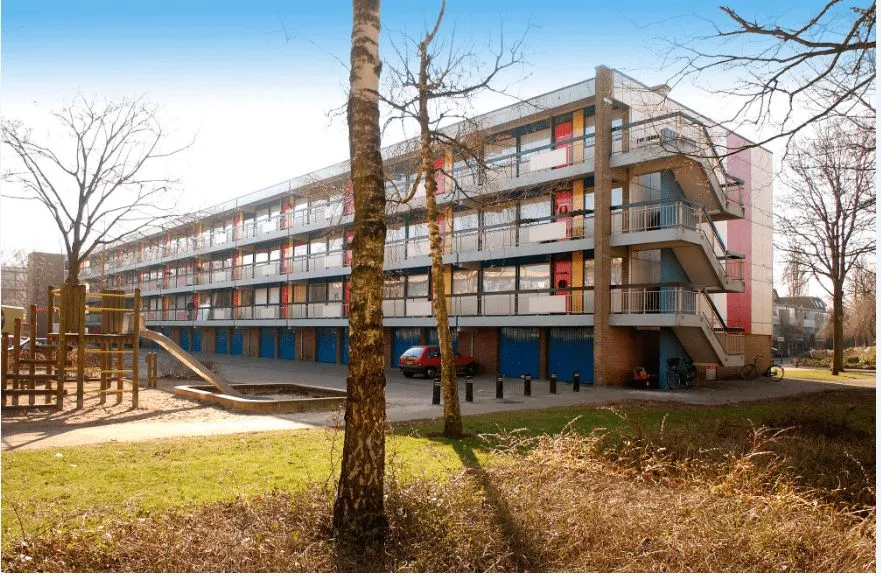 Weegbreestraat