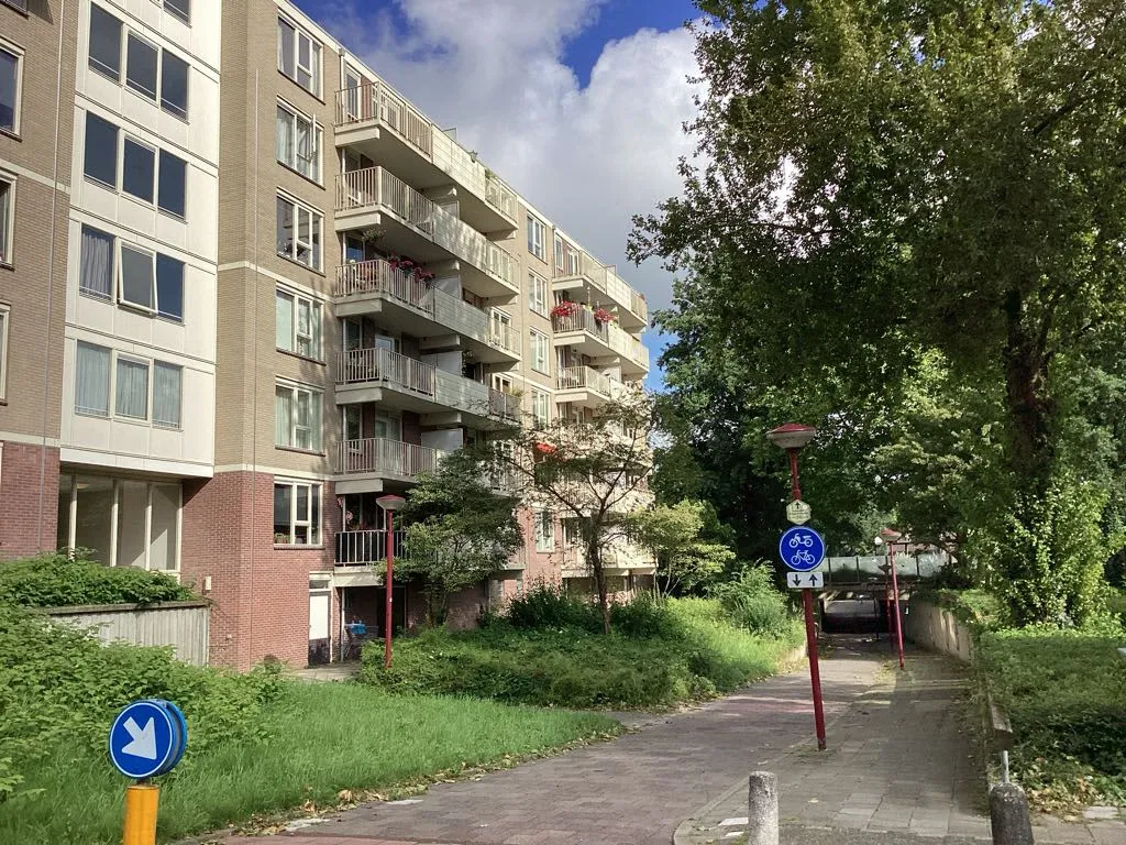 Middelmonde