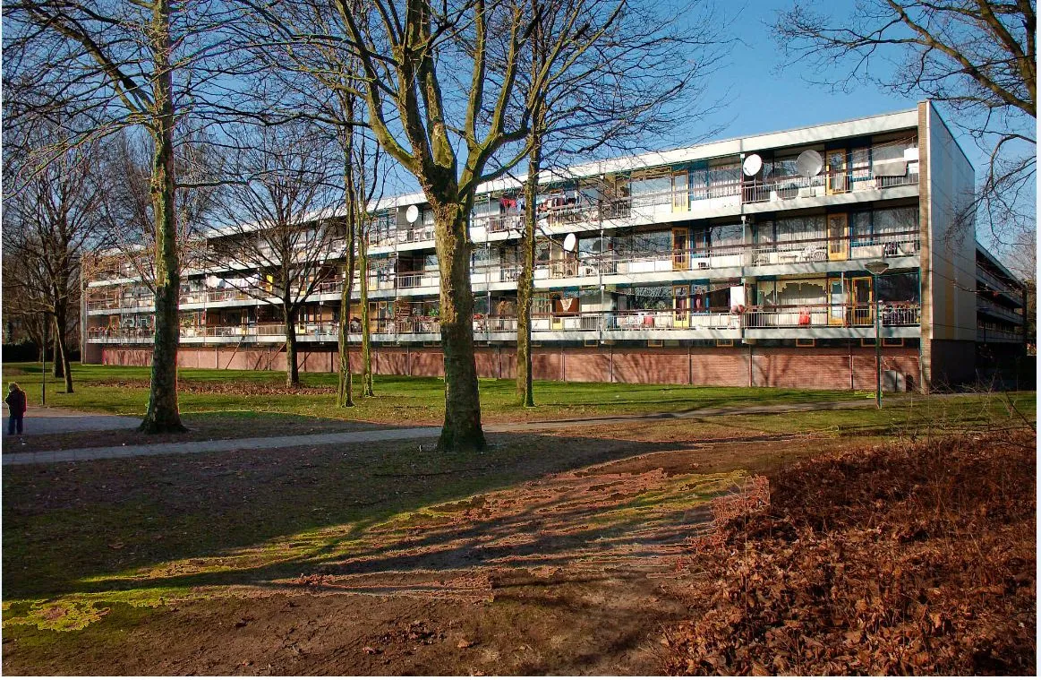 Weegbreestraat