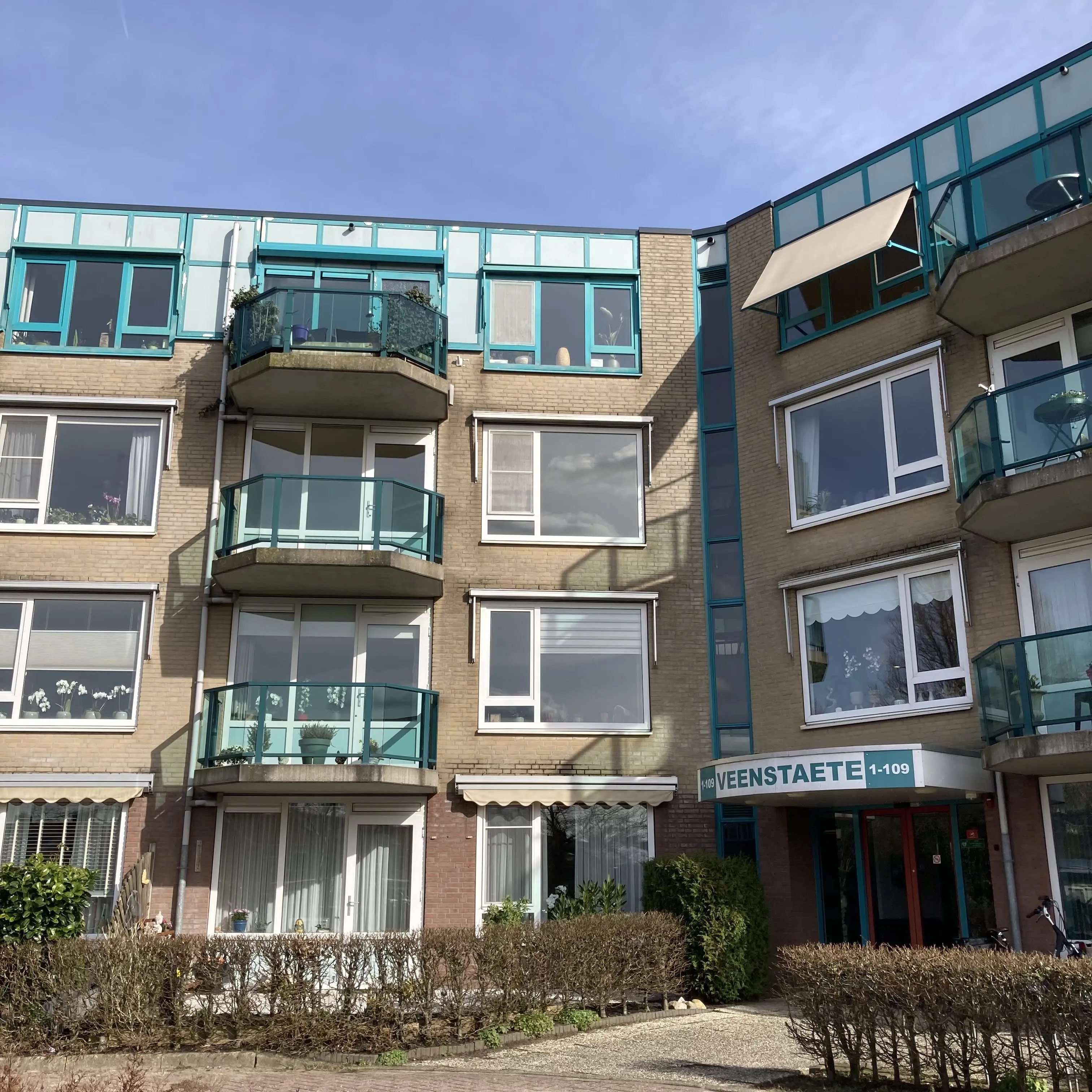 Zuster den Hertoglaan