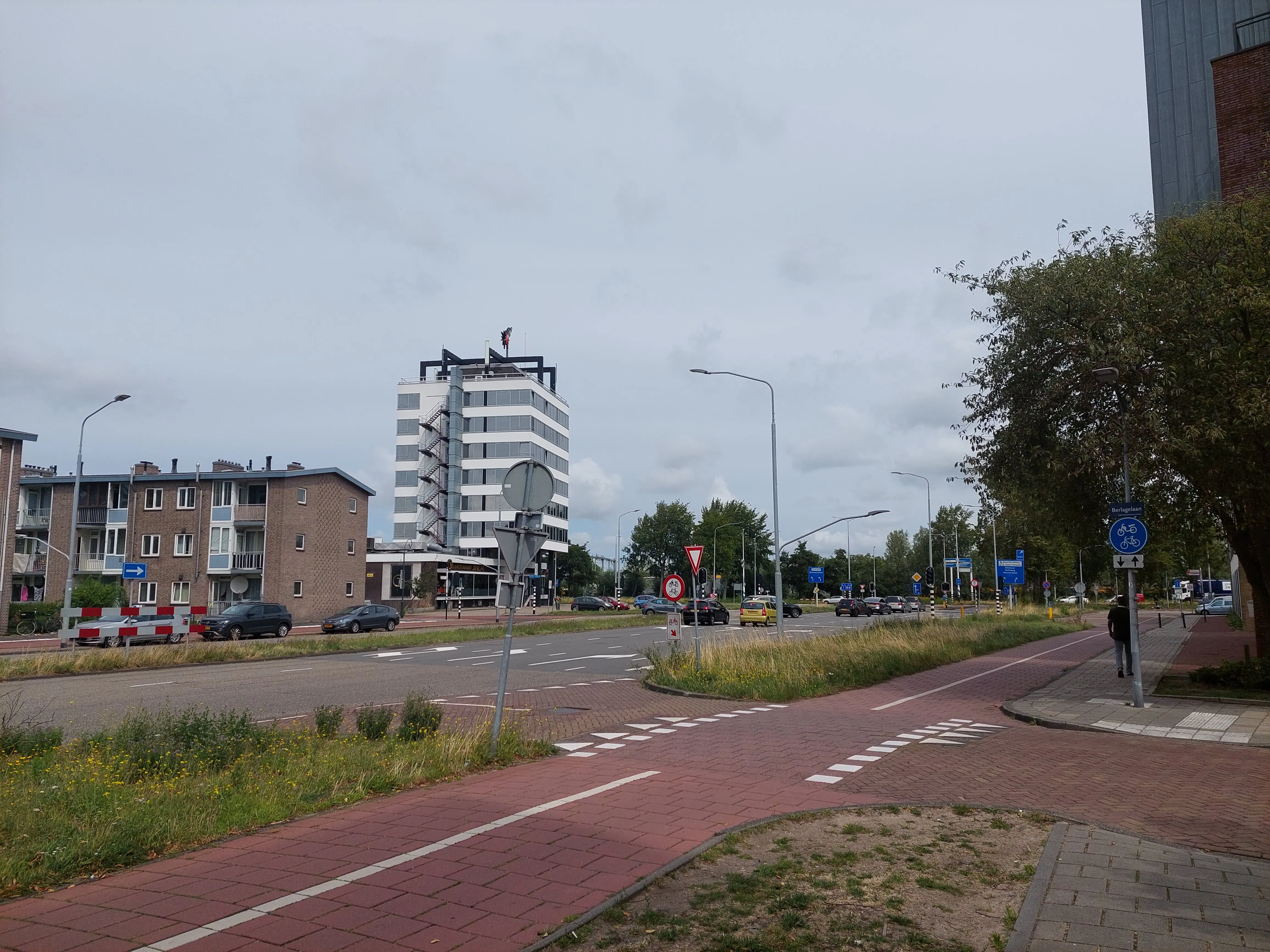 Prins Bernhardlaan