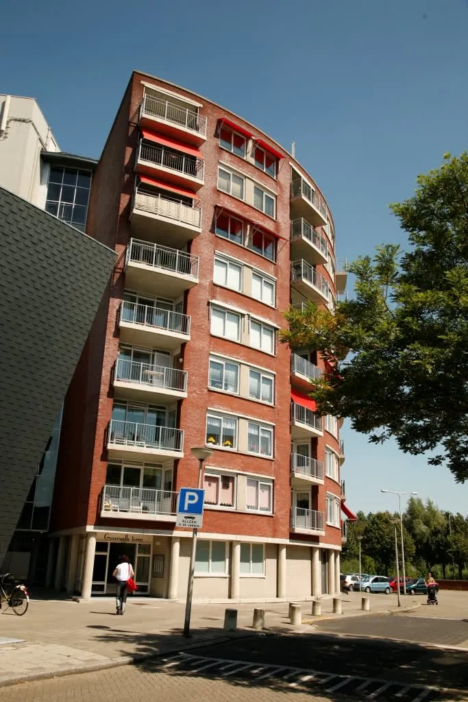 Middenmolenplein