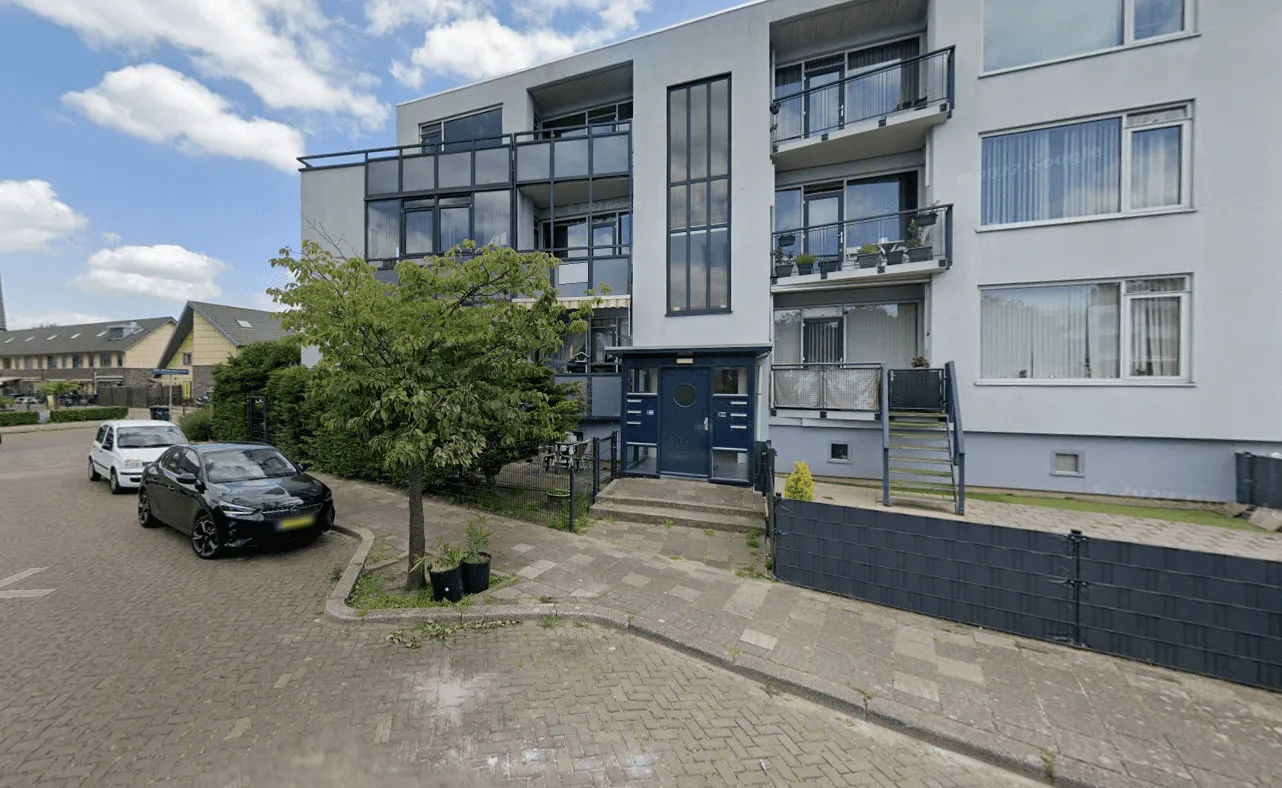Van Almondestraat