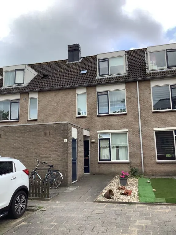 Jan U. Smithof 11 2951GR Alblasserdam