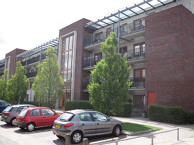 Westhove 44 1275DD Huizen