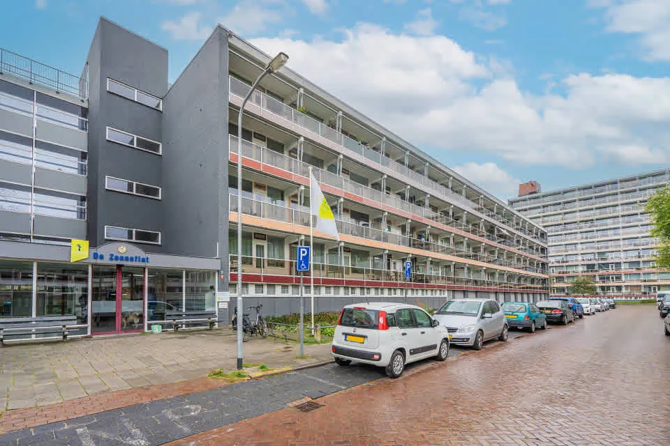 Donker Curtiusstraat