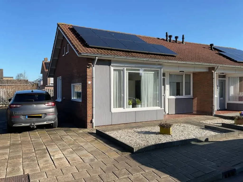 Zalmstraat 1 A 5306GJ Brakel