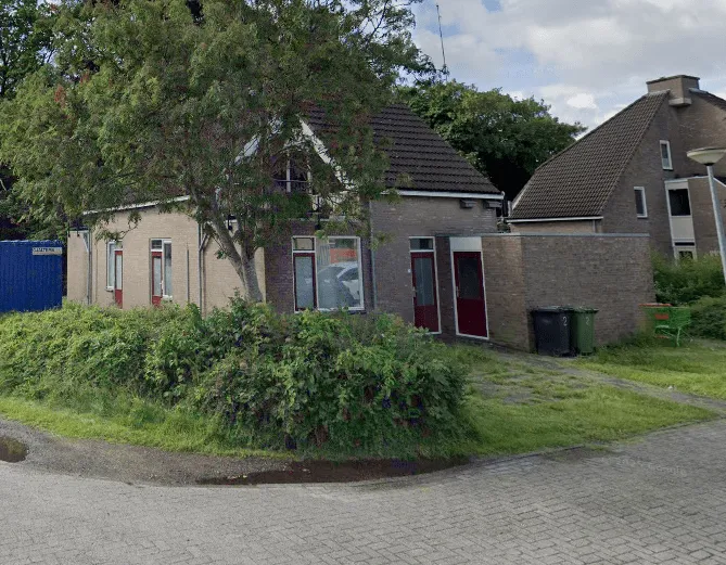 Champ Clark 2 9663RZ Nieuwe Pekela