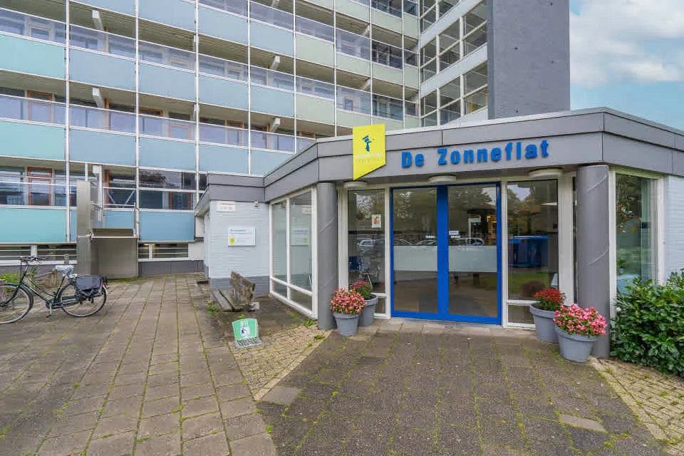 Donker Curtiusstraat