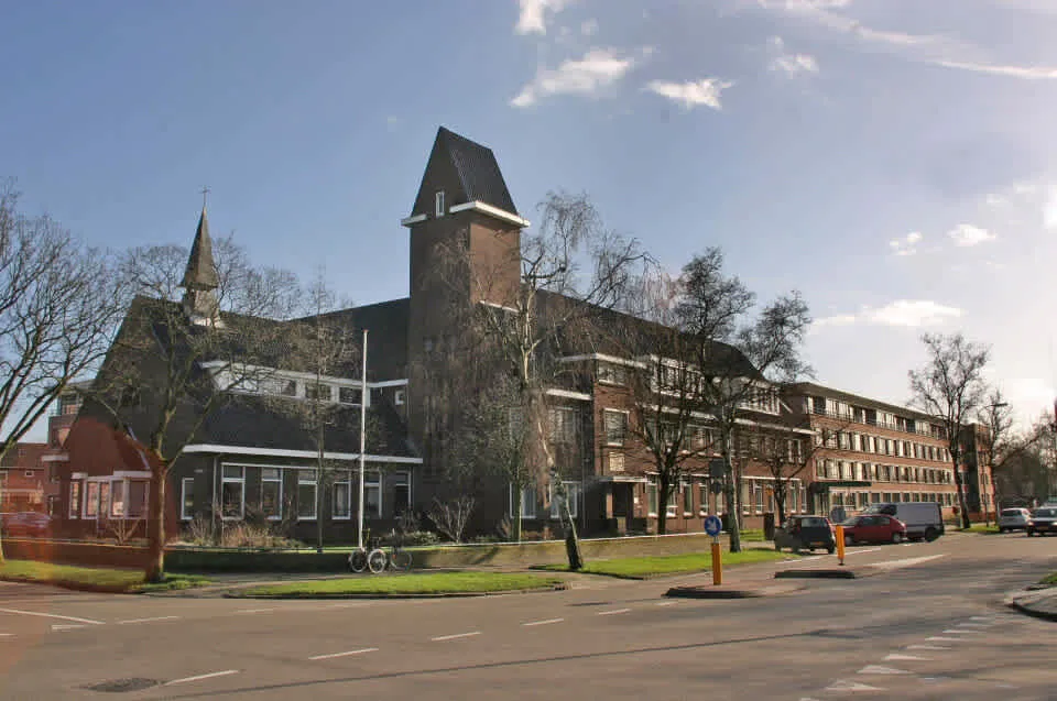 Prins Bernhardlaan 56 103 9641LW Veendam