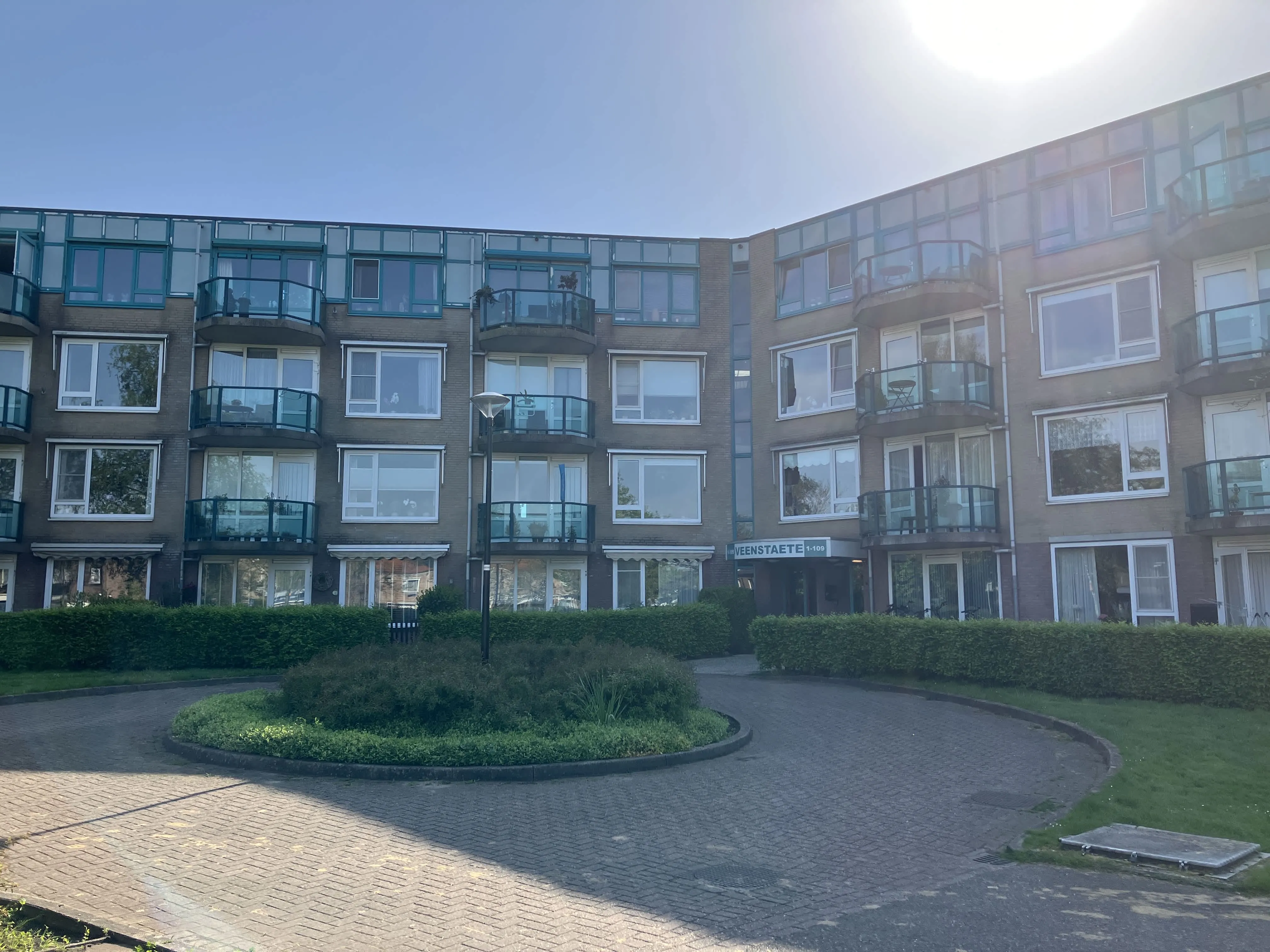 Zuster den Hertoglaan