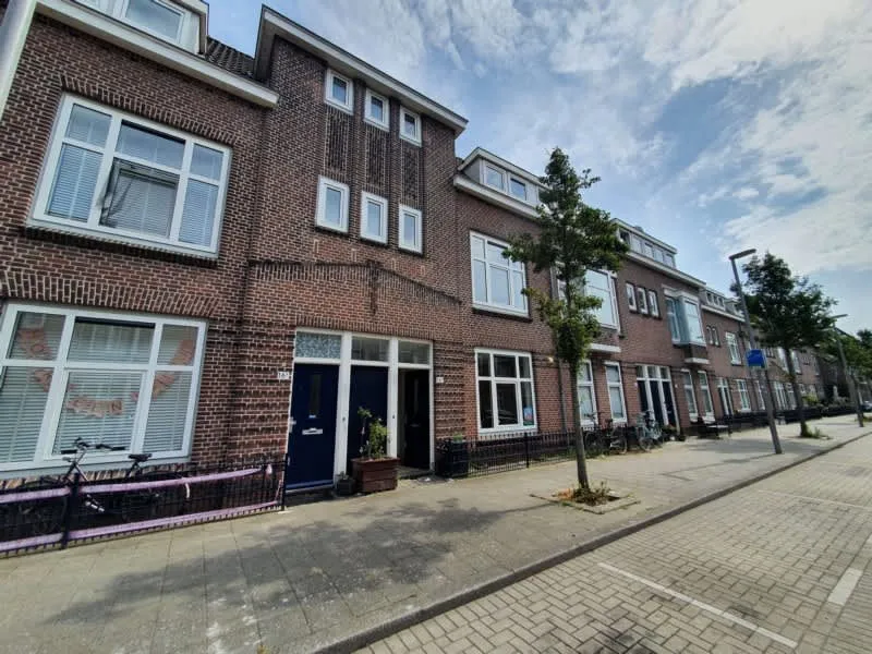 Egelantierstraat 16 b 3073VK Rotterdam