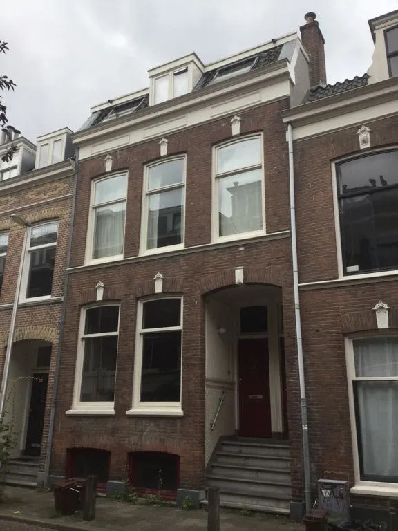 Mgr. van de Weteringstraat
