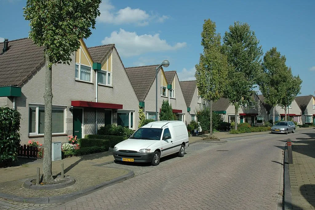 Jhr.Mr. A.F. de Savornin Lohmanstraat