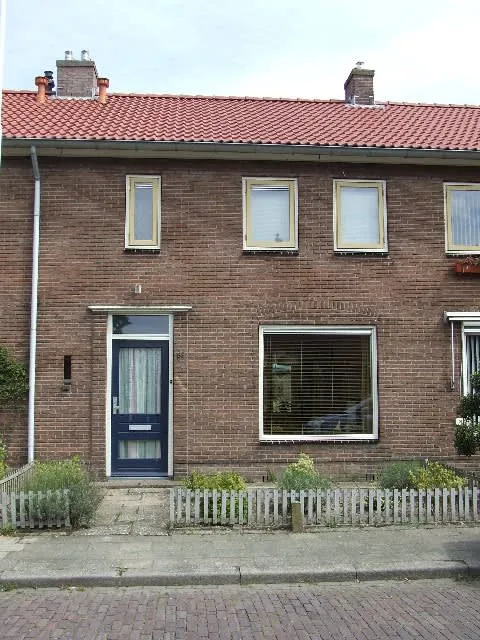 Van Uvenweg