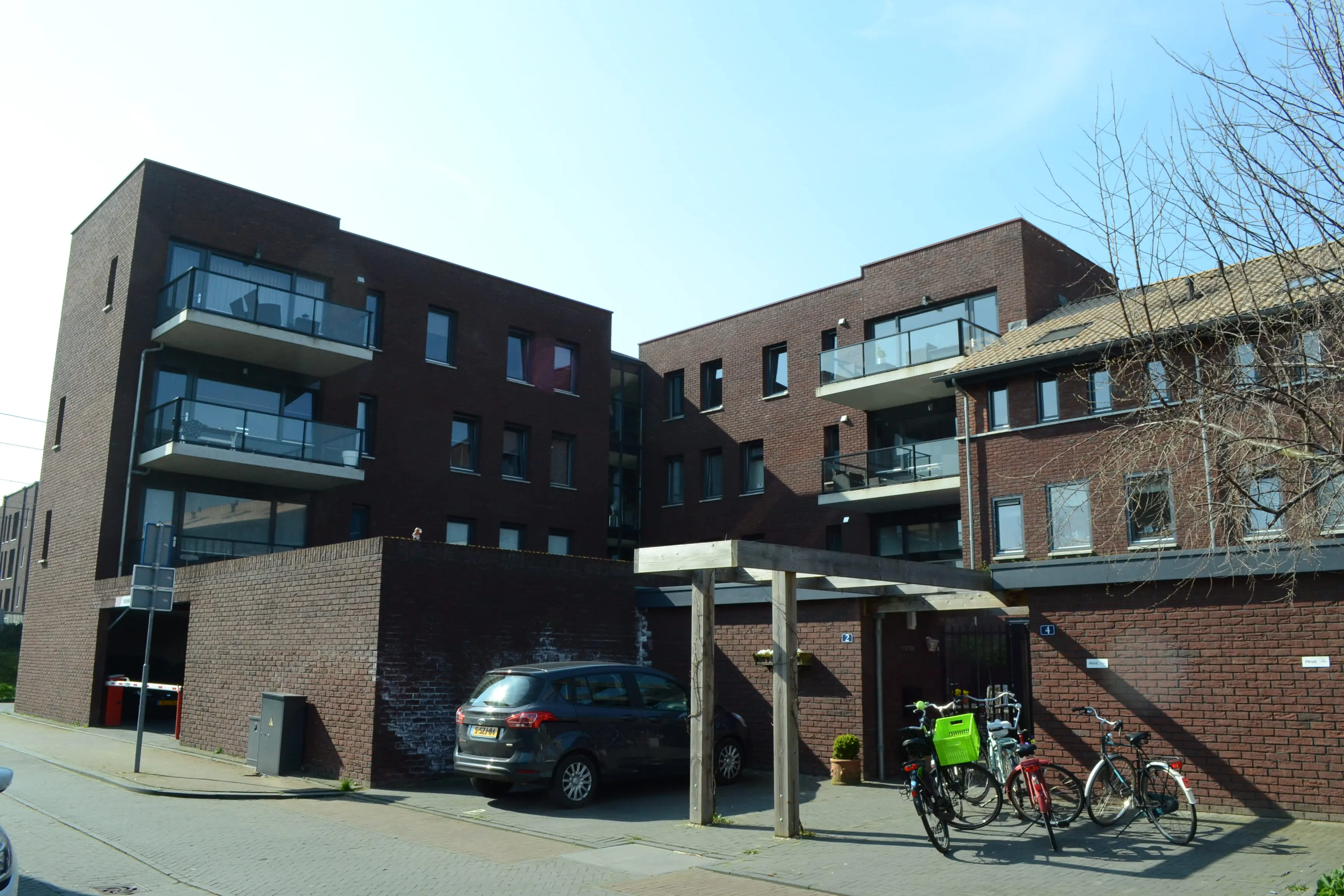 Via Arena 7 3995ZM Houten