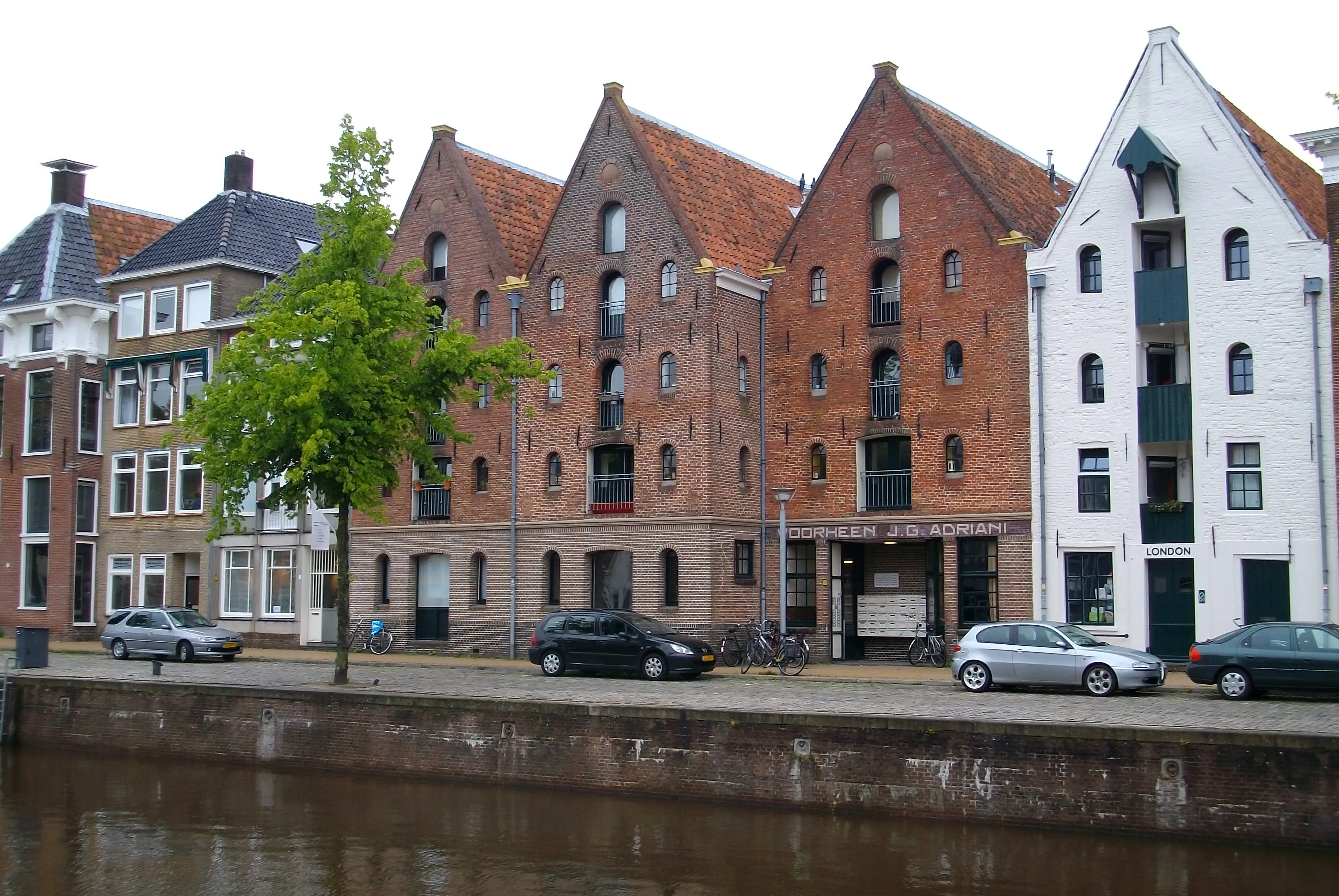 Hoge der A 23 7 9712AD Groningen
