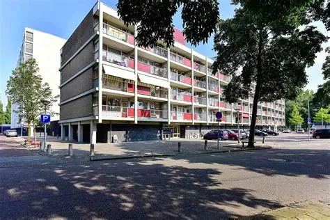 Bankras, Kostverloren
