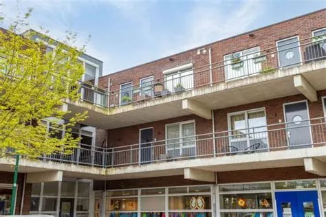 Houten Zuid-West