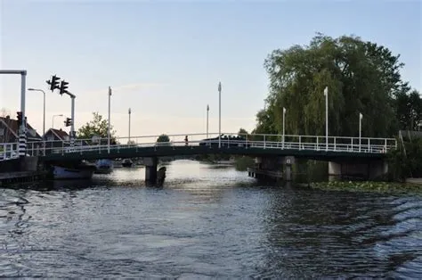 Reeuwijk-Brug-Midden