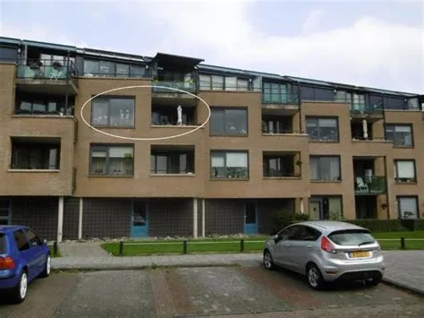 Emmeloord-Centrum-Tussen Gracht en Vaart