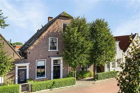 Nieuwerbrug aan den Rijn Kern